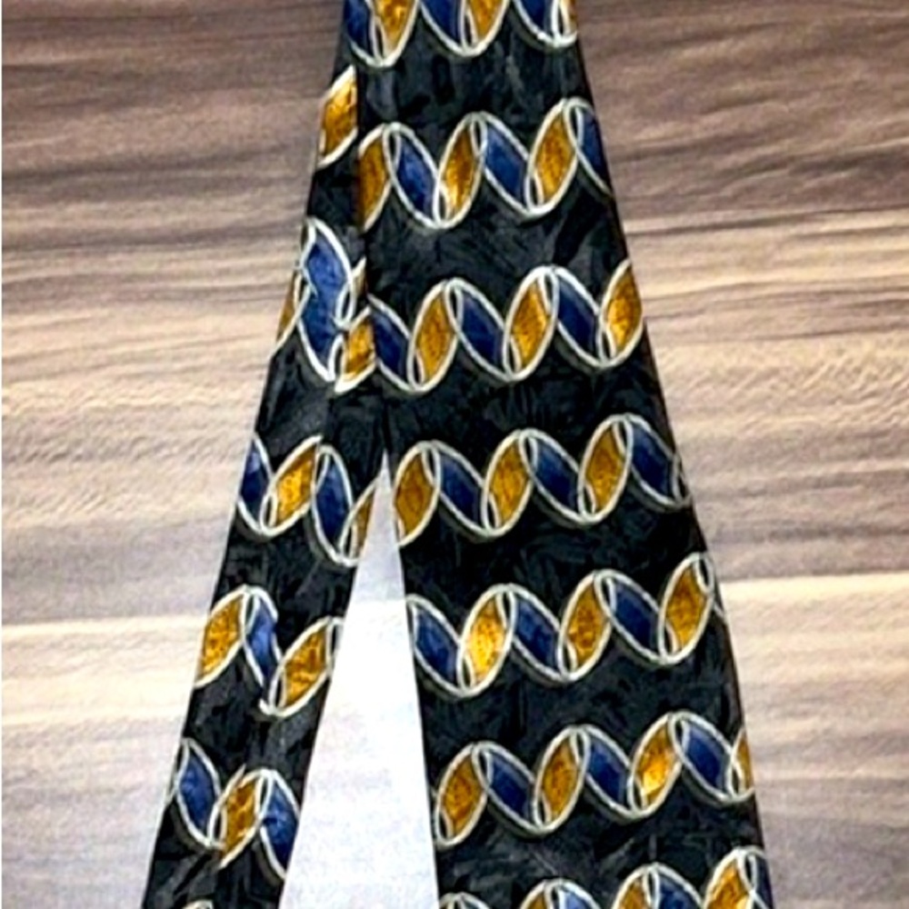 BOSA TIE